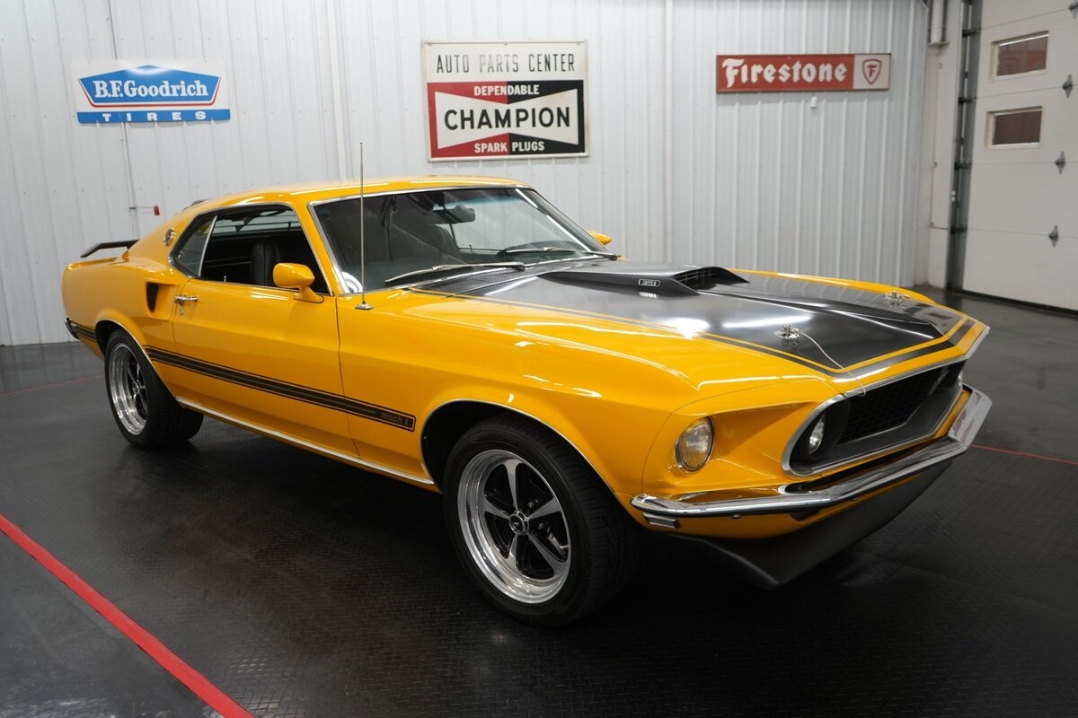Ford-Mustang-1969-19