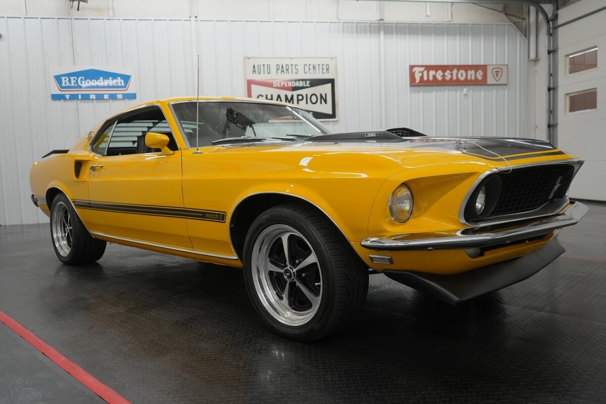 Ford-Mustang-1969-20