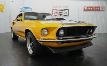 Ford-Mustang-1969-22