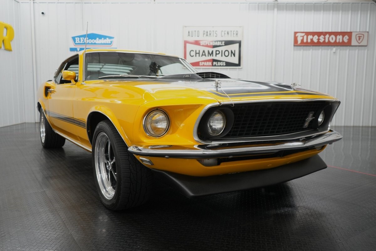 Ford-Mustang-1969-22
