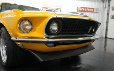 Ford-Mustang-1969-23