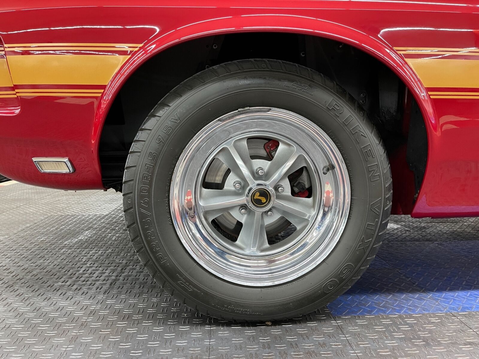 Ford-Mustang-1969-27