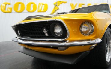 Ford-Mustang-1969-30