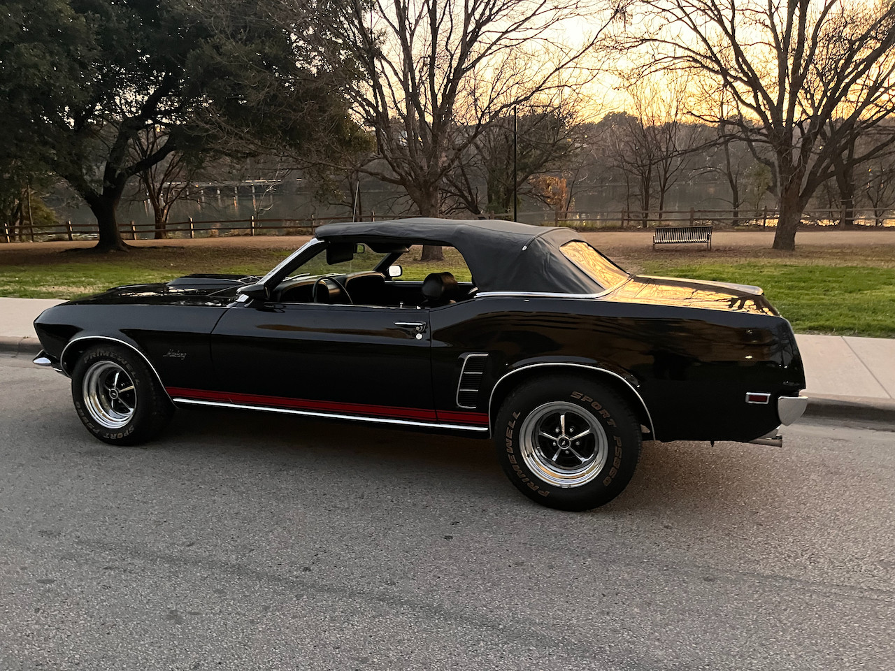 Ford-Mustang-1969-Convertible-1