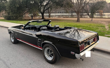 Ford-Mustang-1969-Convertible-10