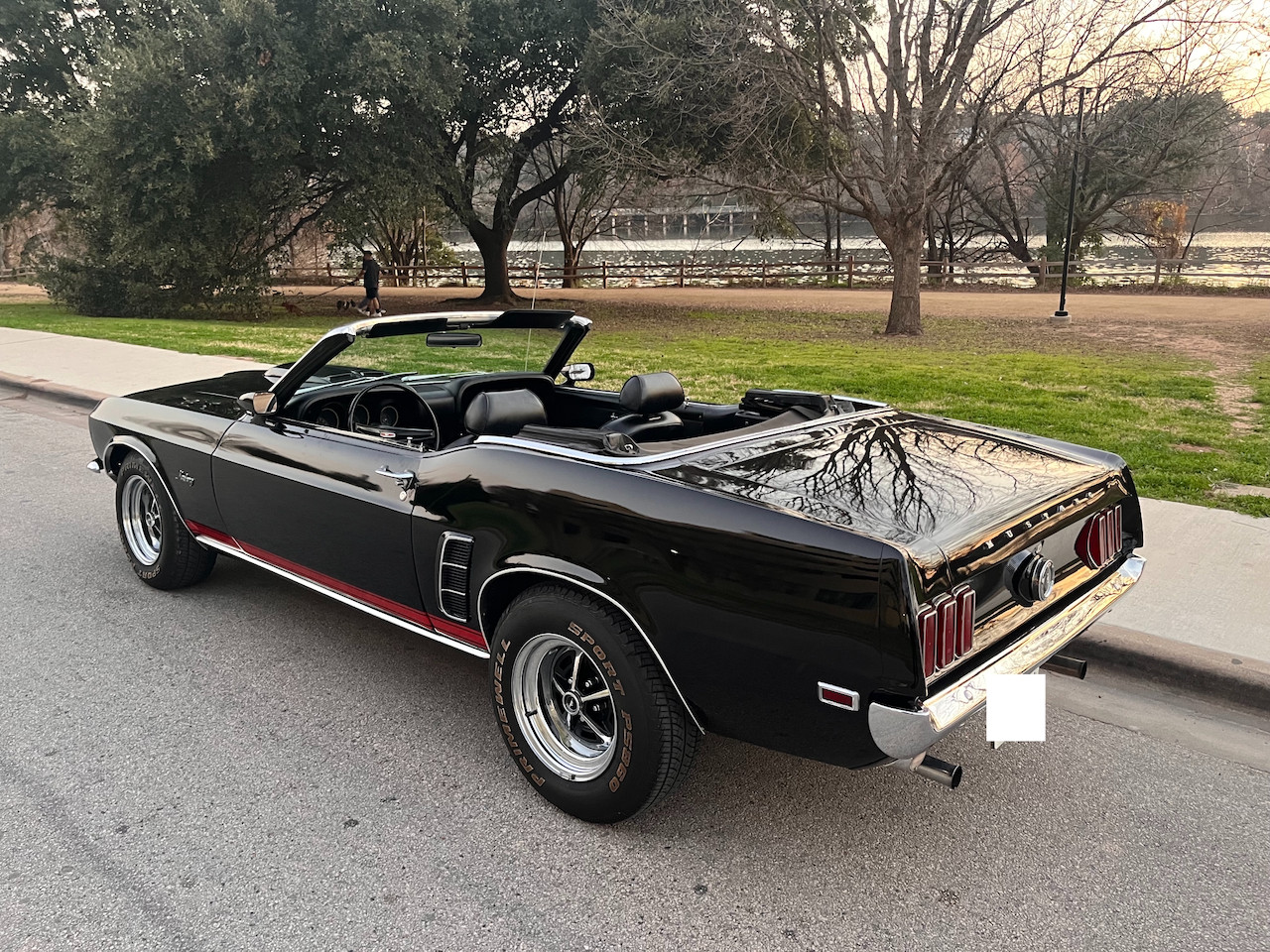 Ford-Mustang-1969-Convertible-10