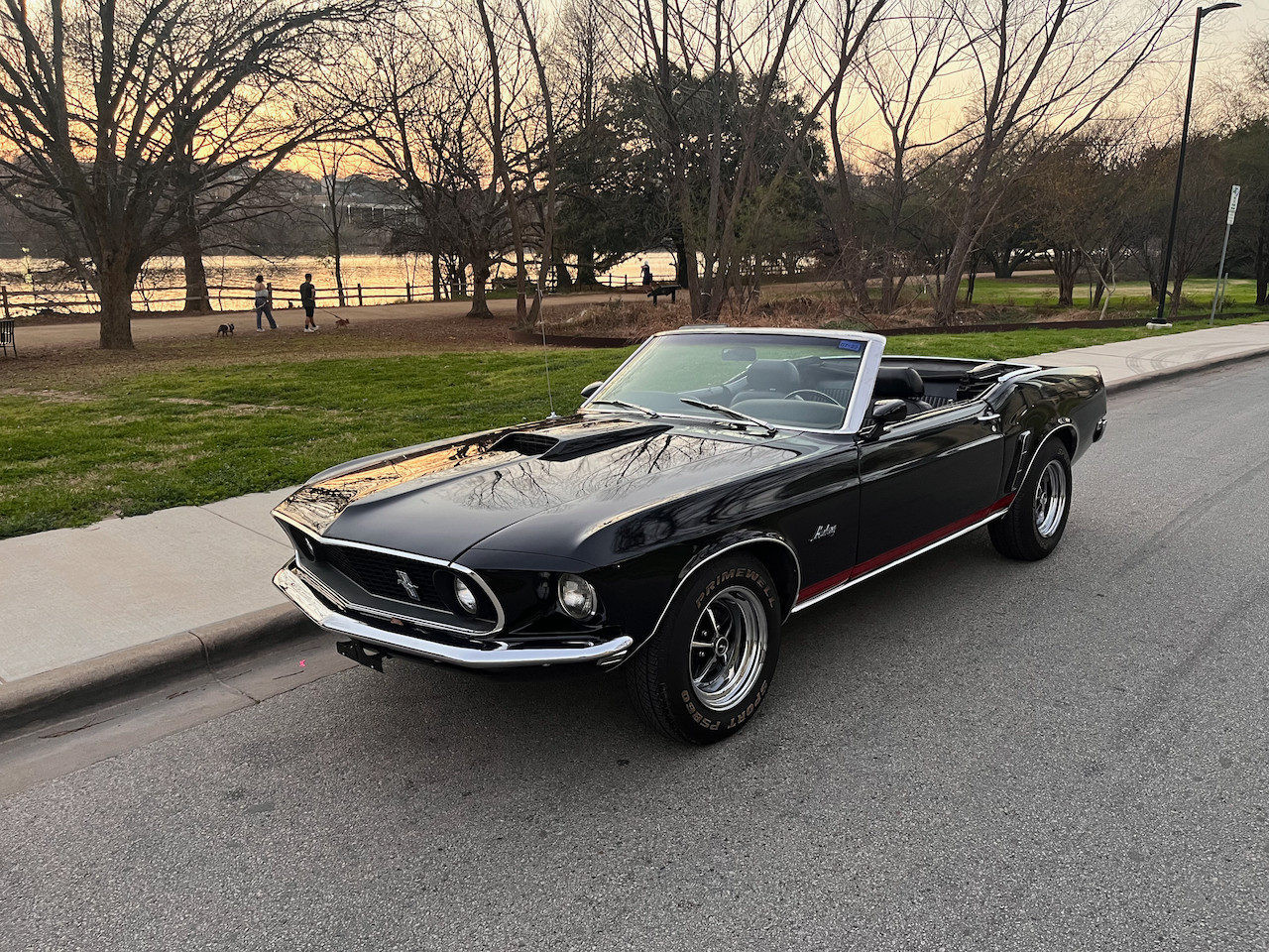 Ford-Mustang-1969-Convertible-8