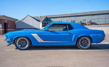 Ford-Mustang-1969-Coupe-2