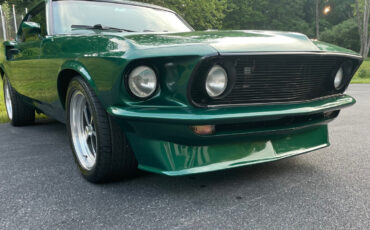 Ford-Mustang-1969-Fastback-1