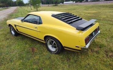 Ford-Mustang-1969-Fastback-2