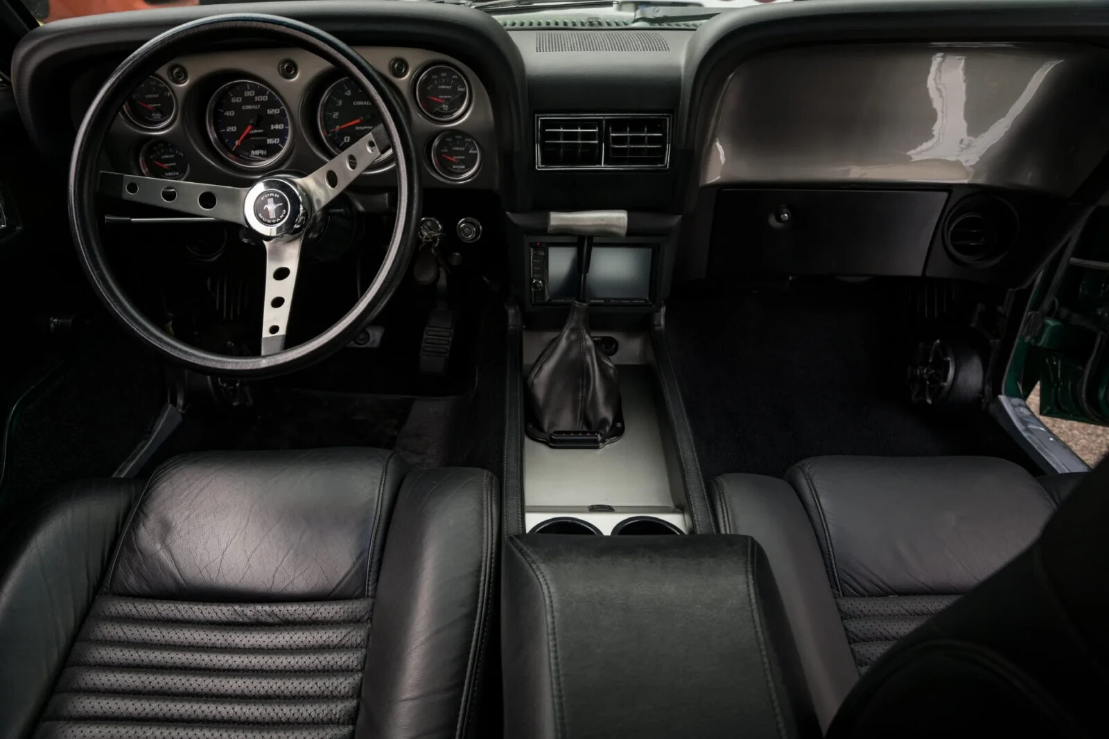 Ford-Mustang-1969-Fastback-20