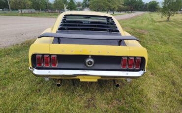 Ford-Mustang-1969-Fastback-4