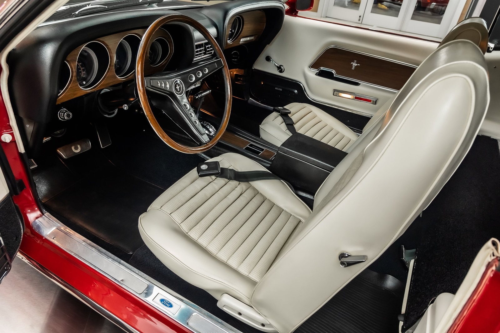 Ford-Mustang-1969-Other-2