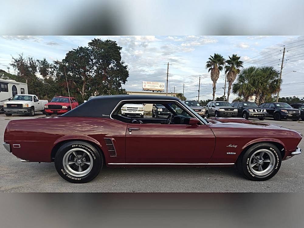 Ford-Mustang-1969-red-2
