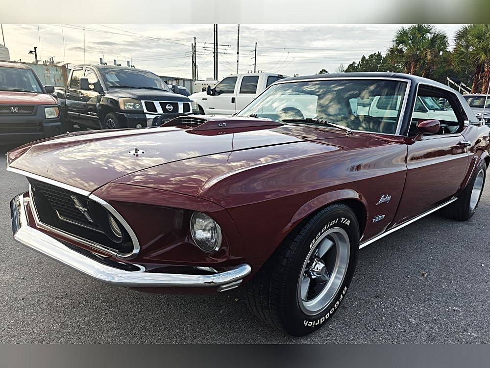 Ford Mustang  1969 red