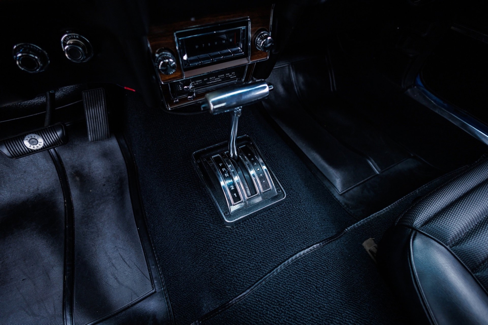 Ford-Mustang-1970-Coupe-36