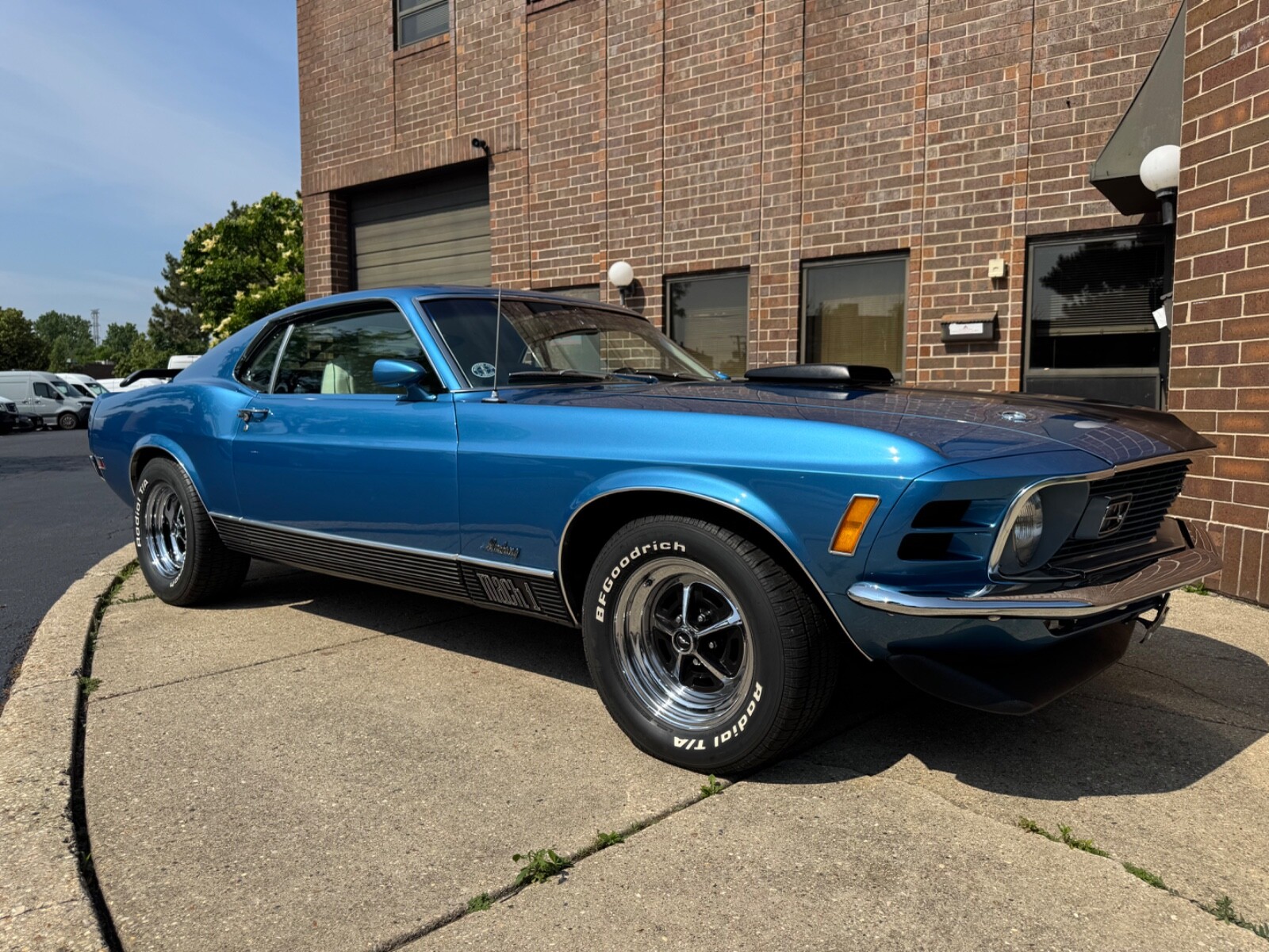 Ford-Mustang-1970-Fastback-10