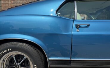 Ford-Mustang-1970-Fastback-13