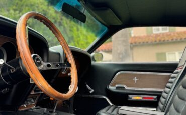 Ford-Mustang-1970-Fastback-13