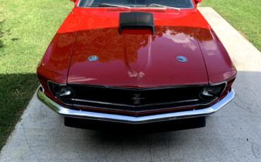 Ford-Mustang-1970-Fastback-13