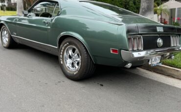 Ford-Mustang-1970-Fastback-26
