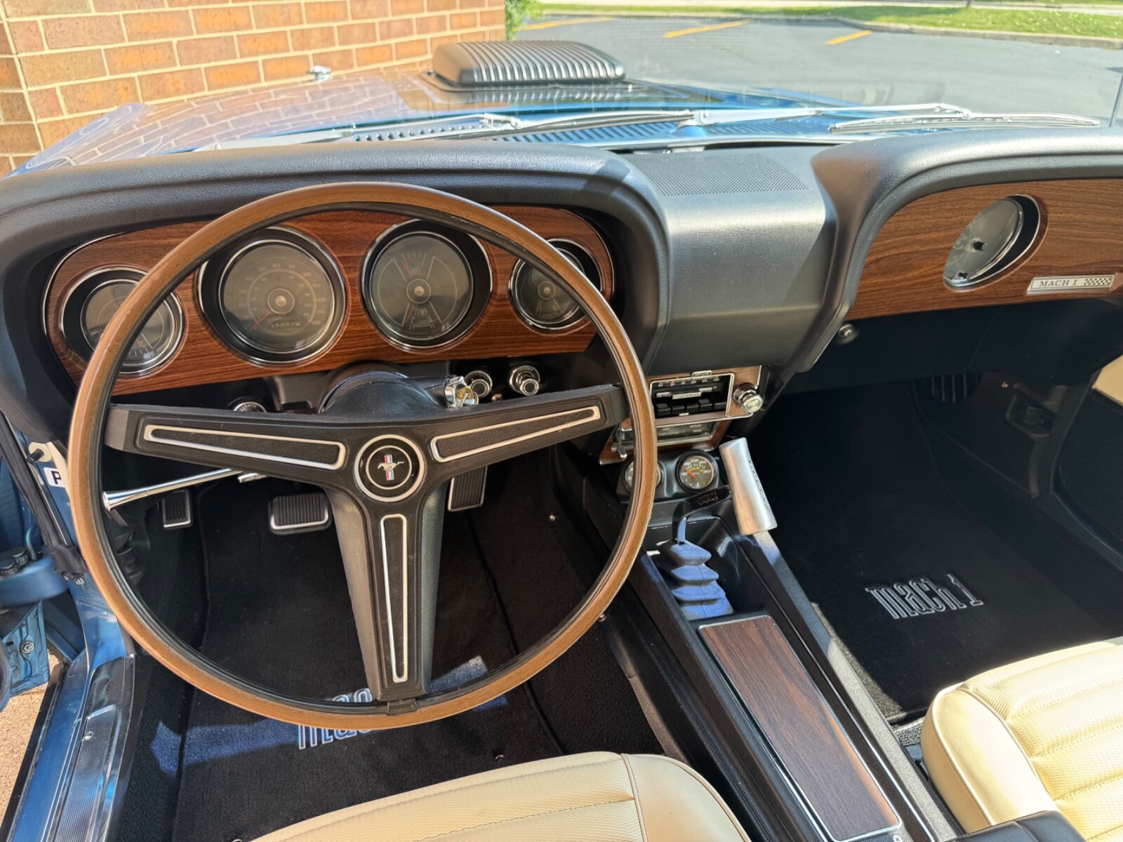 Ford-Mustang-1970-Fastback-31
