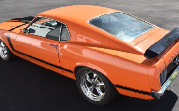 Ford-Mustang-1970-Fastback-4