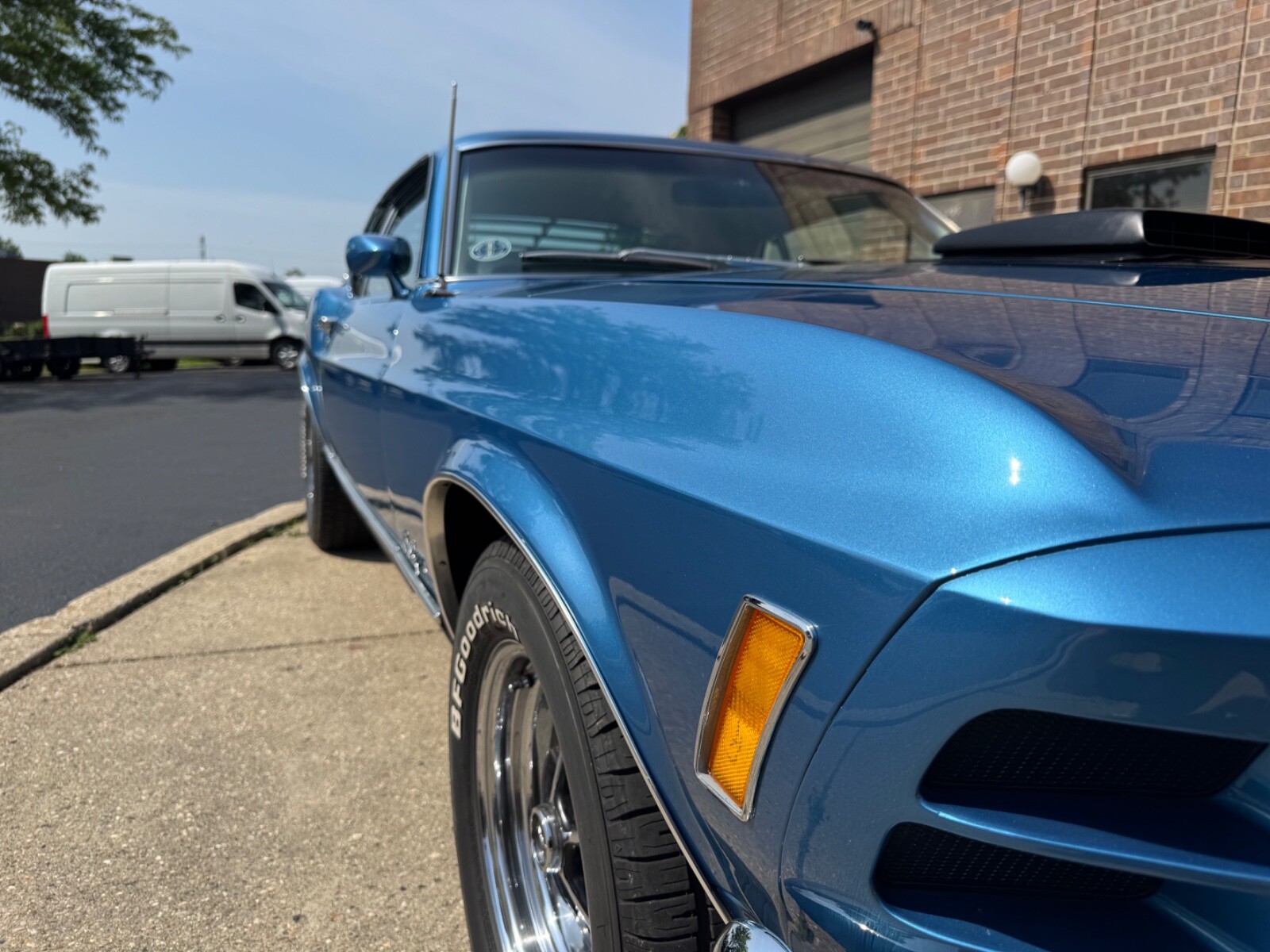 Ford-Mustang-1970-Fastback-9