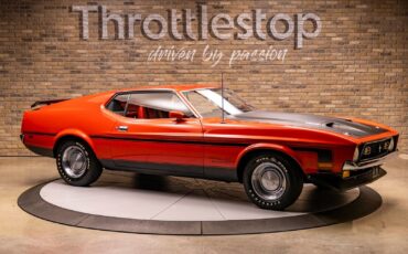 Ford-Mustang-1971-Coupe-4