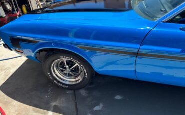 Ford-Mustang-1971-blue-5