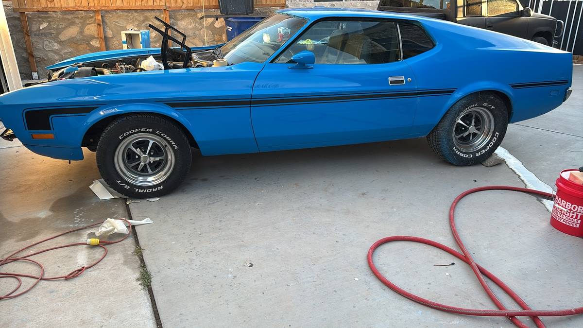 Ford-Mustang-1971-blue-8