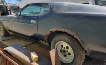 Ford-Mustang-1972-5