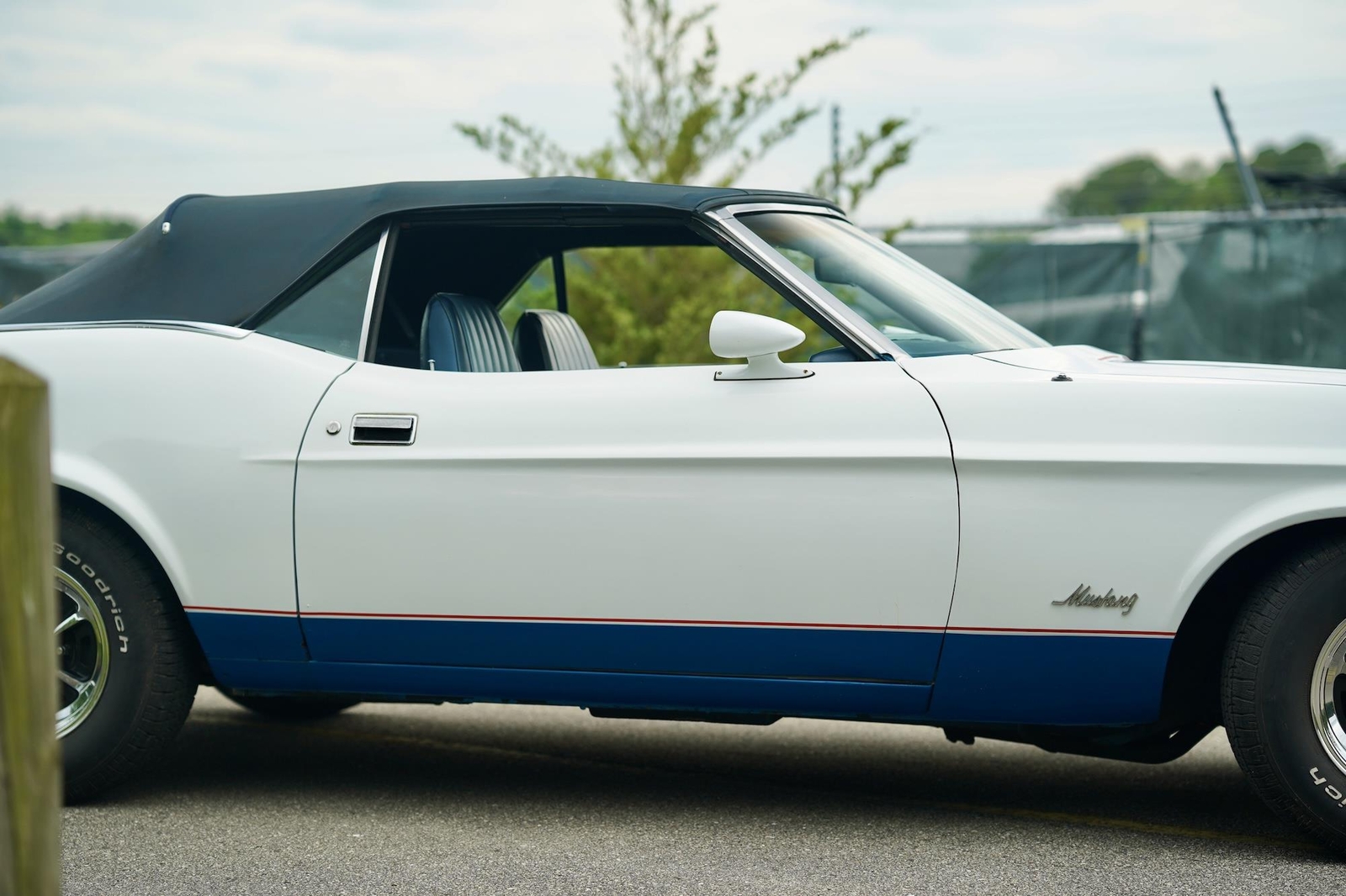 Ford-Mustang-1972-Convertible-10