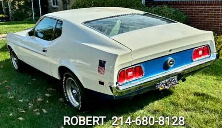 Ford-Mustang-1972-Coupe-2