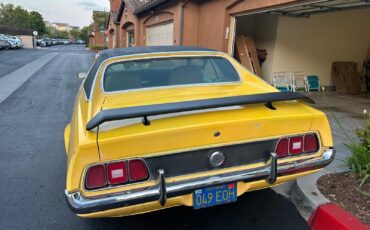 Ford-Mustang-1972-Coupe-3