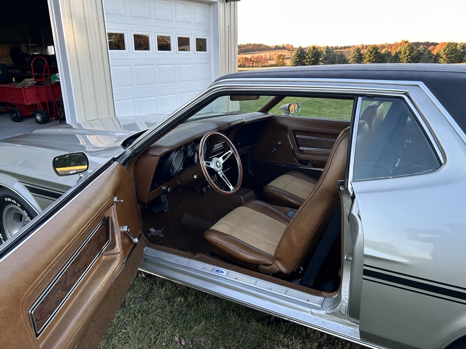 Ford-Mustang-1972-Coupe-9