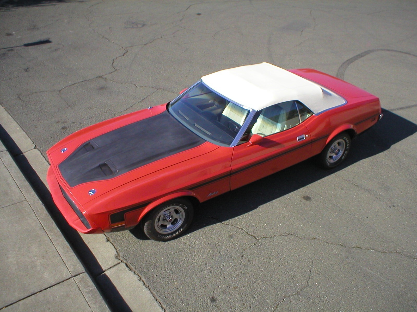 Ford-Mustang-1973-Convertible-11