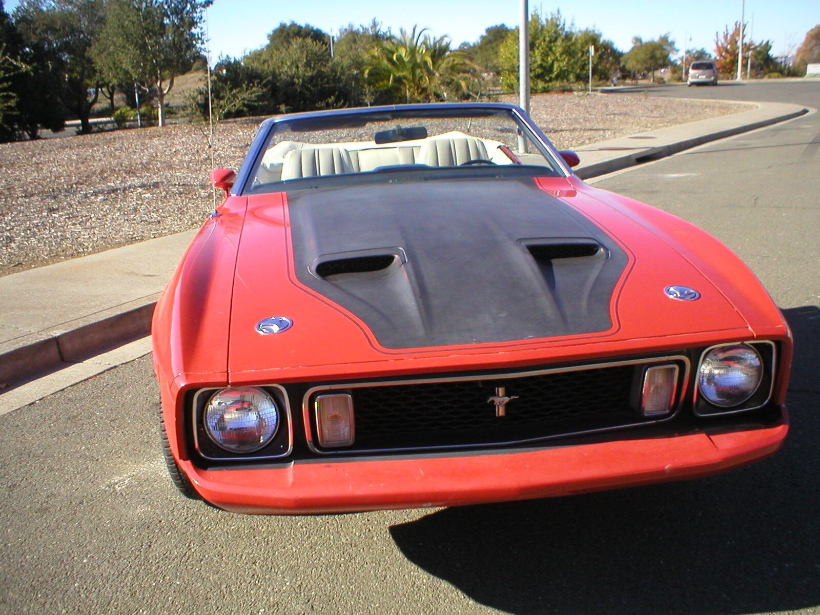 Ford-Mustang-1973-Convertible-12