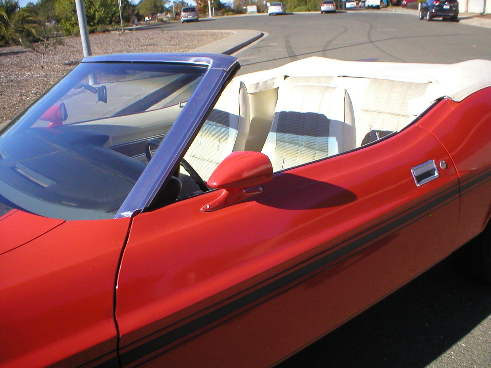 Ford-Mustang-1973-Convertible-13