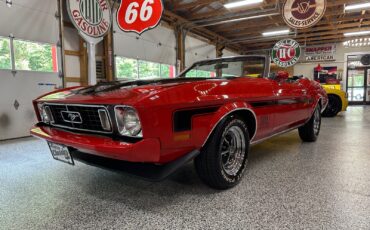 Ford-Mustang-1973-Convertible-2