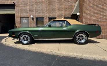 Ford-Mustang-1973-Convertible-2