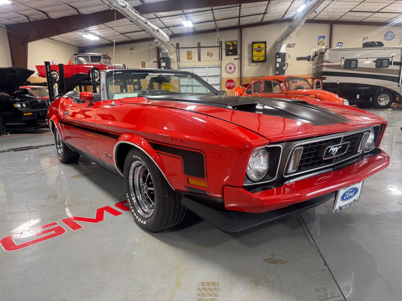 Ford-Mustang-1973-Convertible-2