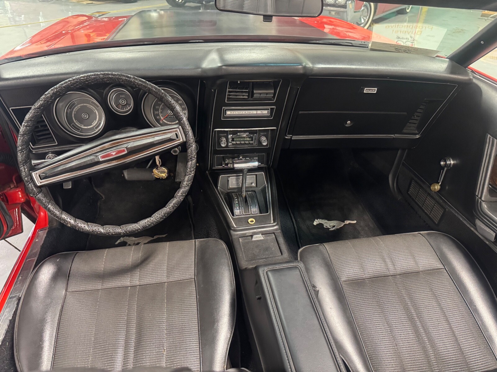 Ford-Mustang-1973-Convertible-26