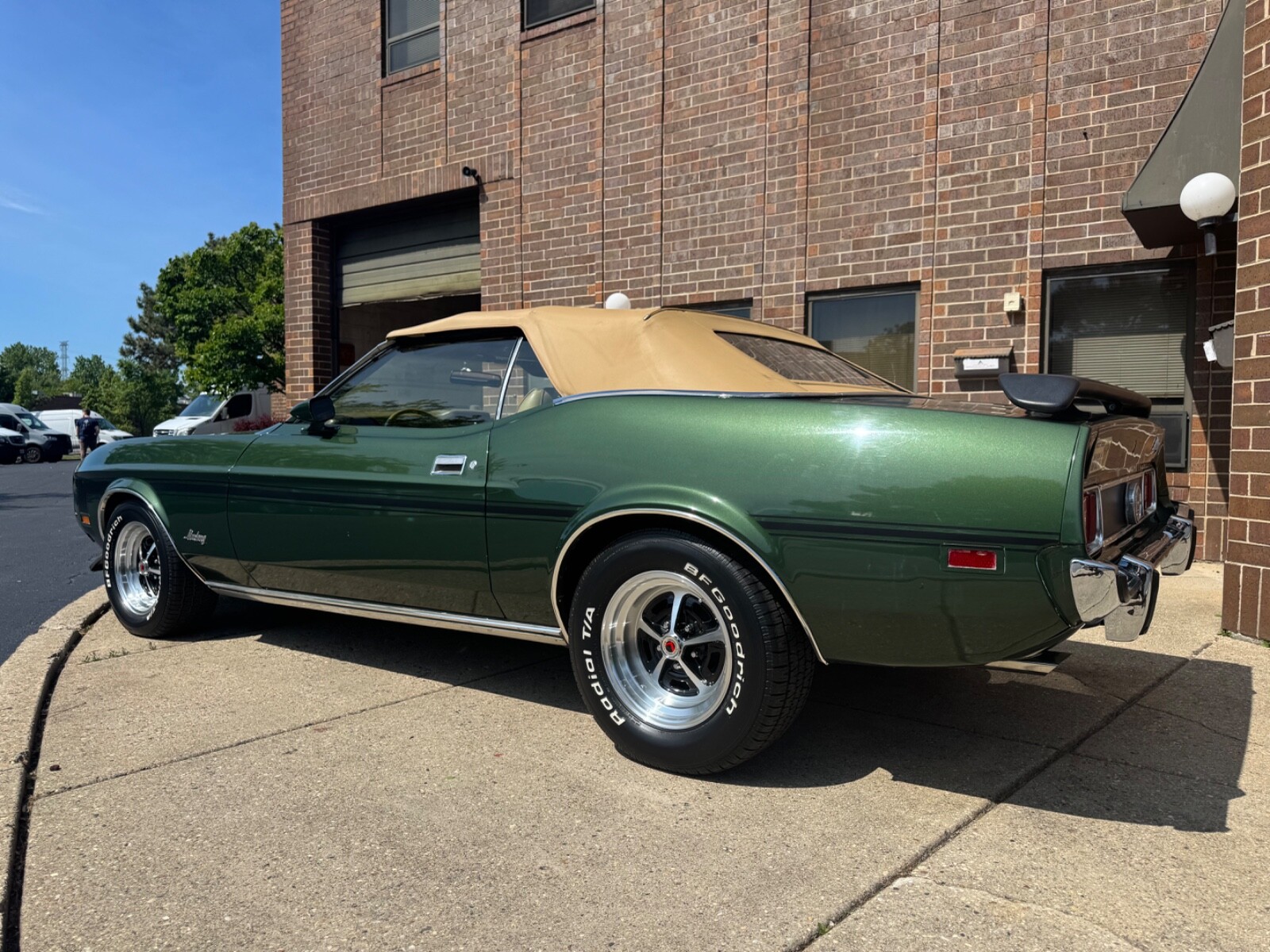 Ford-Mustang-1973-Convertible-3