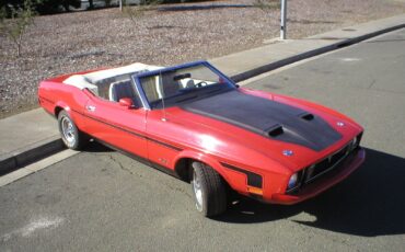 Ford-Mustang-1973-Convertible