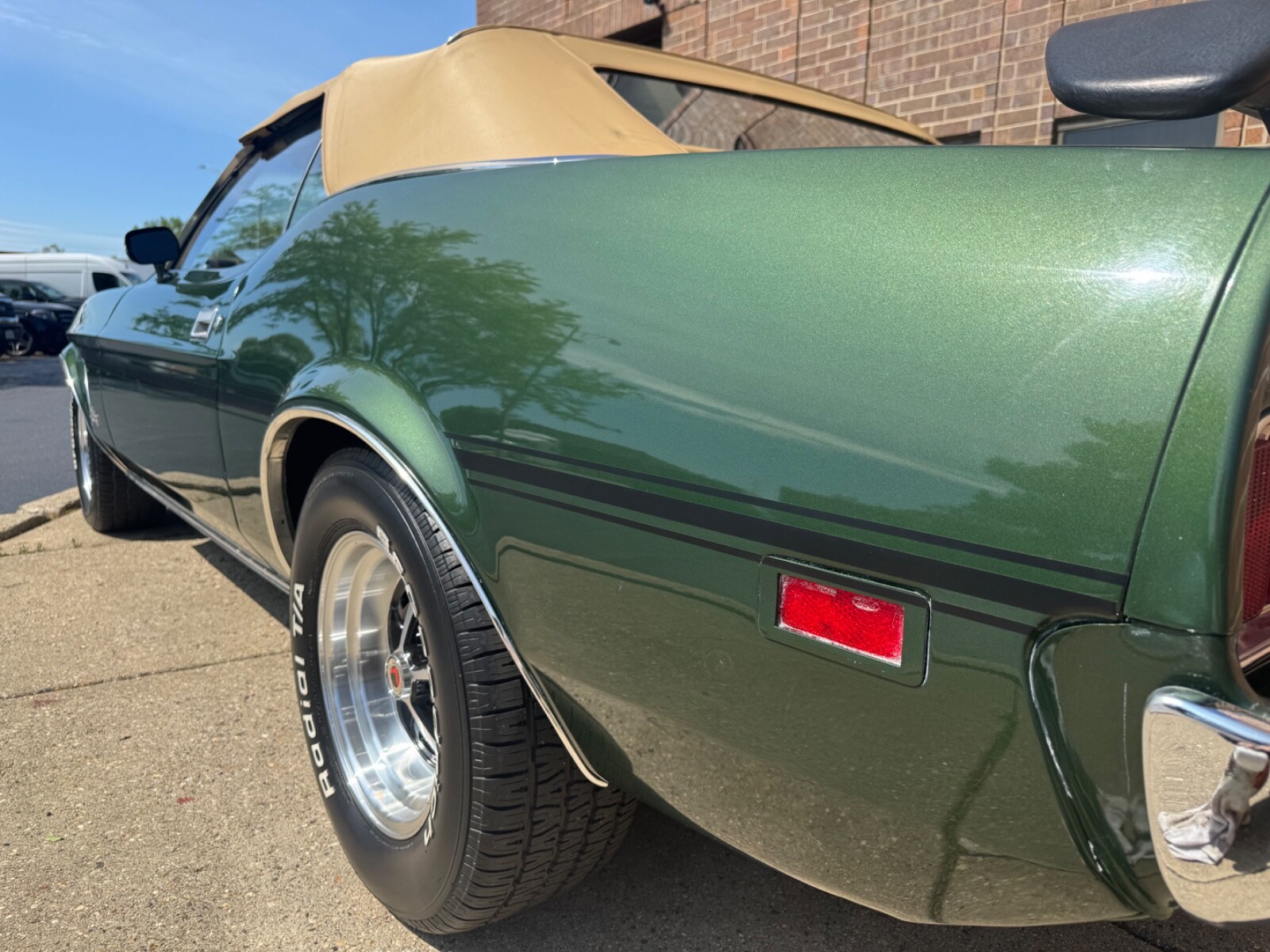 Ford-Mustang-1973-Convertible-5