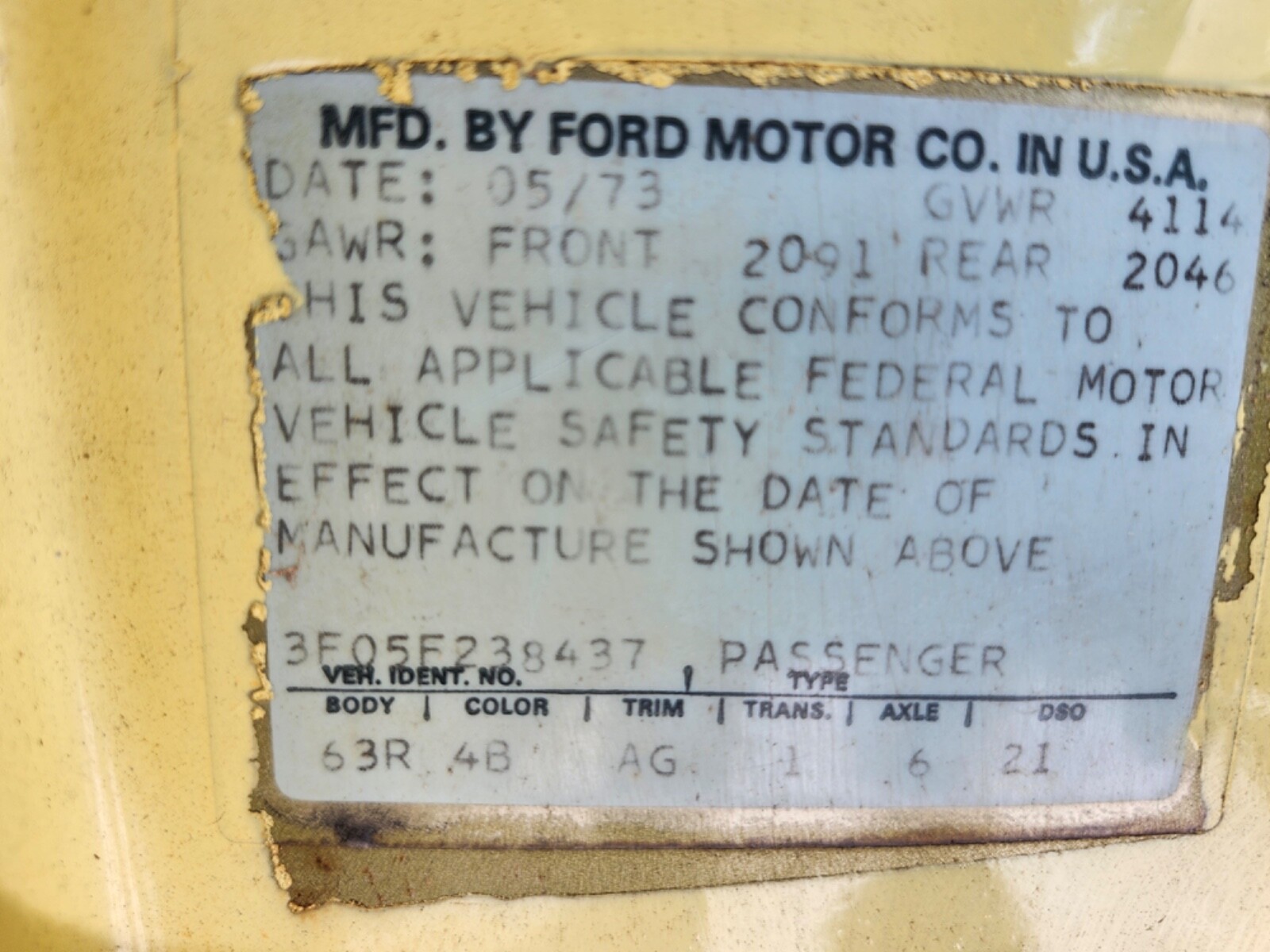 Ford-Mustang-1973-Fastback-19