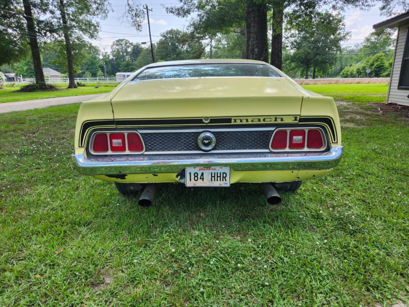Ford-Mustang-1973-Fastback-3