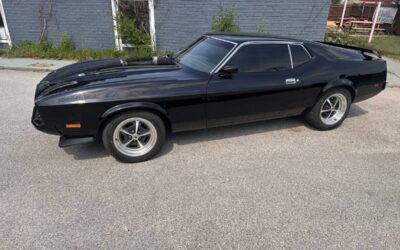 Ford Mustang  1973 black