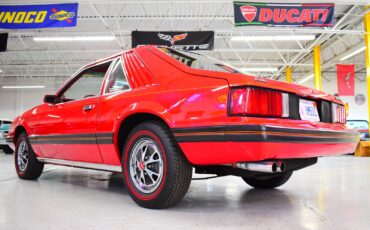 Ford-Mustang-1979-19